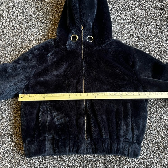 Ambiance Black Faux Fur Coat - Picture 6 of 7